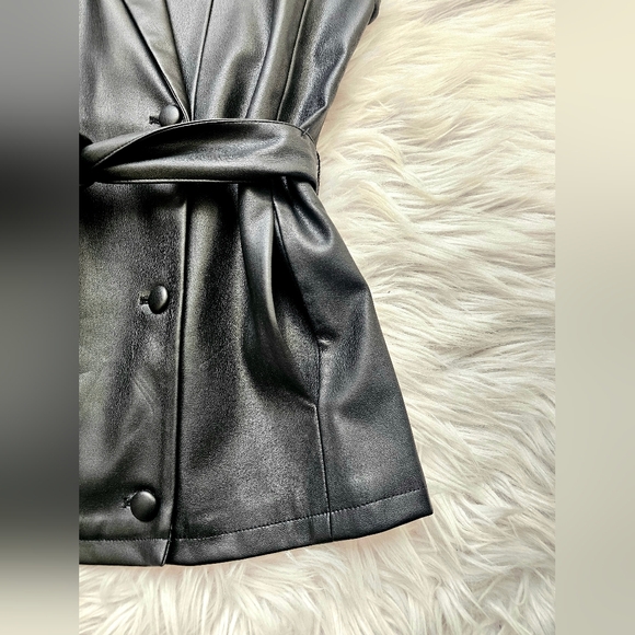 Jason Wu Black Faux Smooth Leather Vest with Belt - Picture 6 of 10